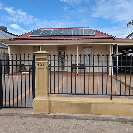Hotel The Astra Broken Hill Exterior foto